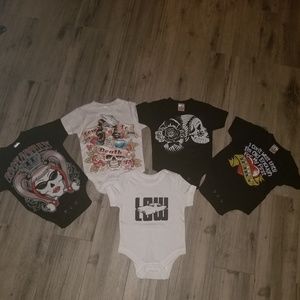 LOT OF 5 BABY ONESIES